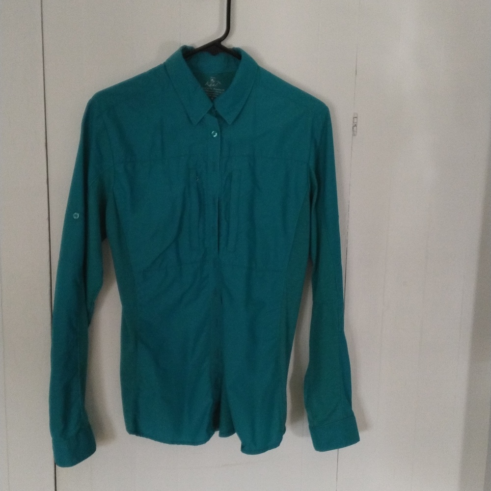 Kuhl women's shirt